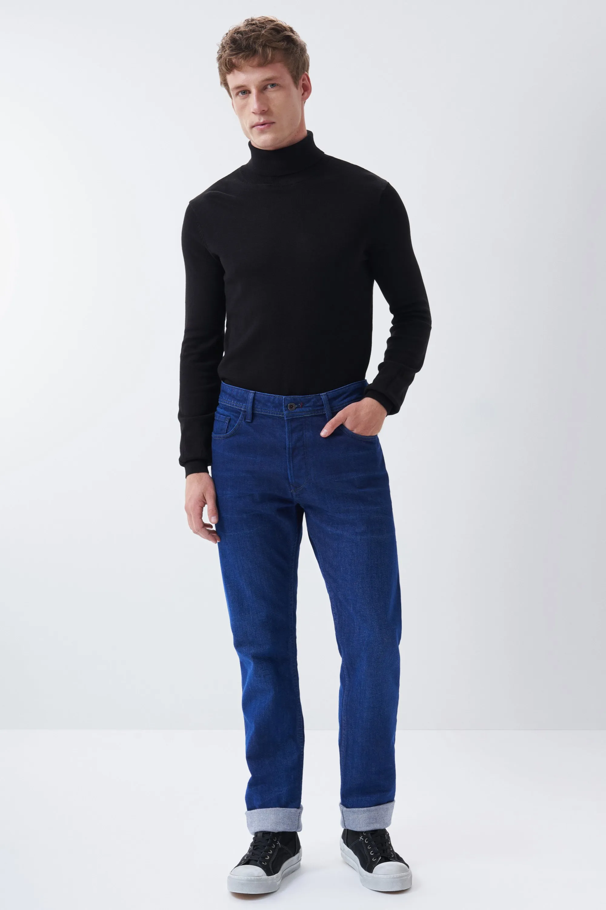 Jean Regular slim bleu intense délavé