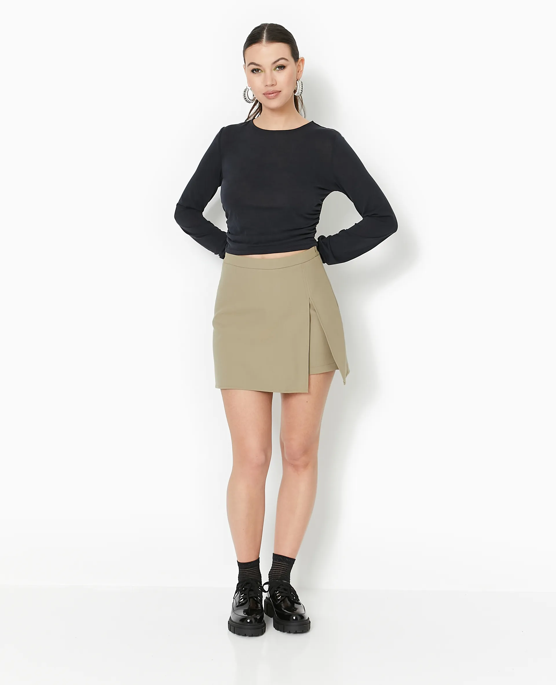 Jupe-short courte