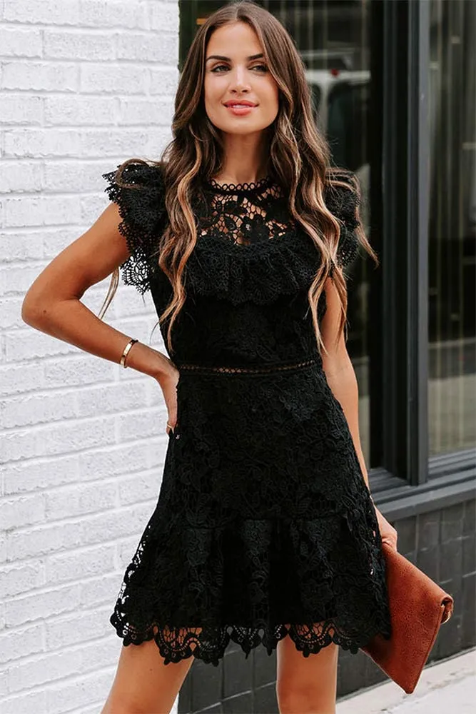 Robe Courte Cocktail Dentelle Noire