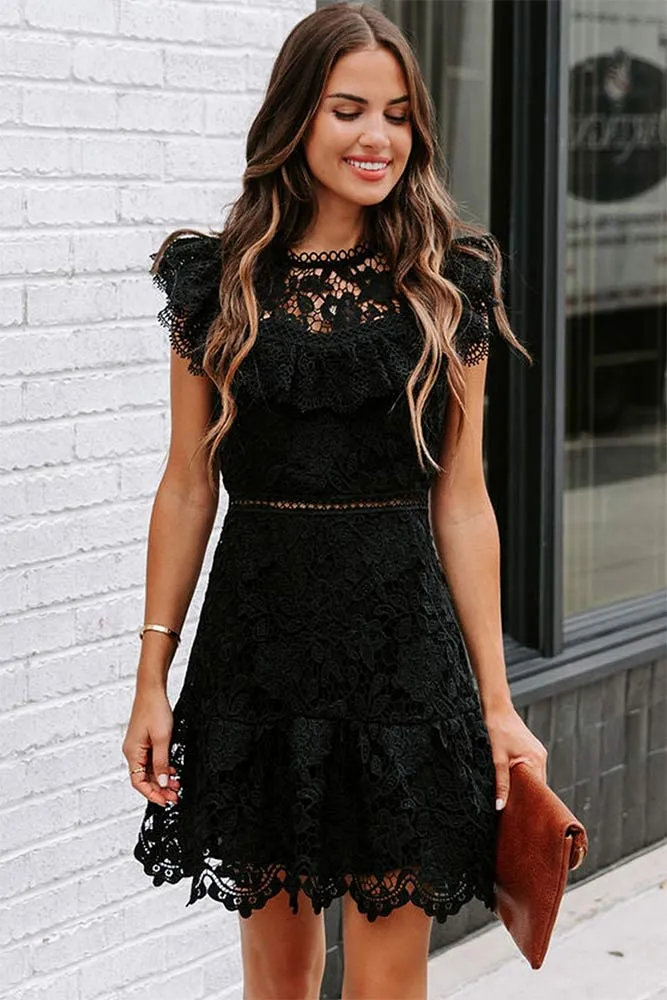 Robe Courte Cocktail Dentelle Noire